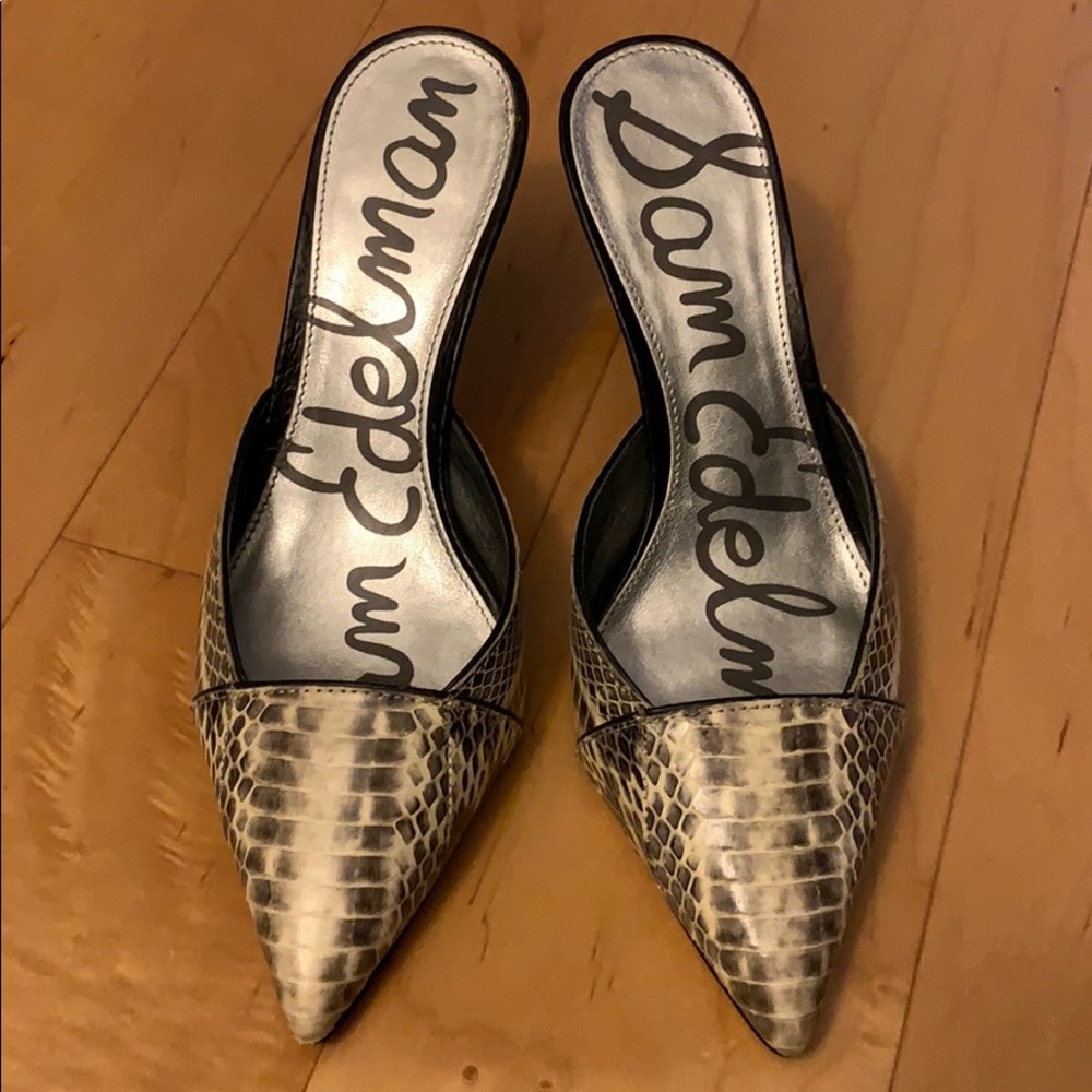 Sam Edelman Snake Skin leather heels.
